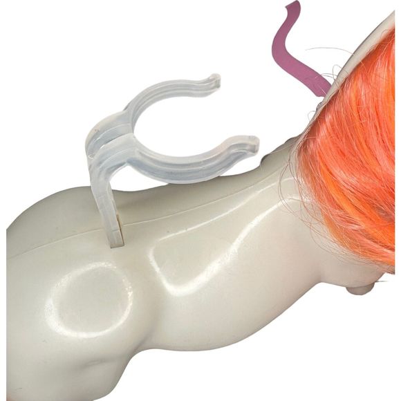 Netflix She Ra Princess Of Power Swift Wind Horse White Orange Hair No Wings - Picture 7 of 16